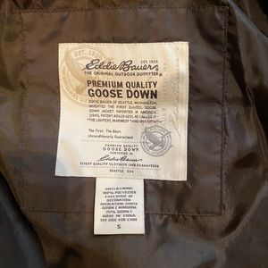 Eddie Bauer puffer vest